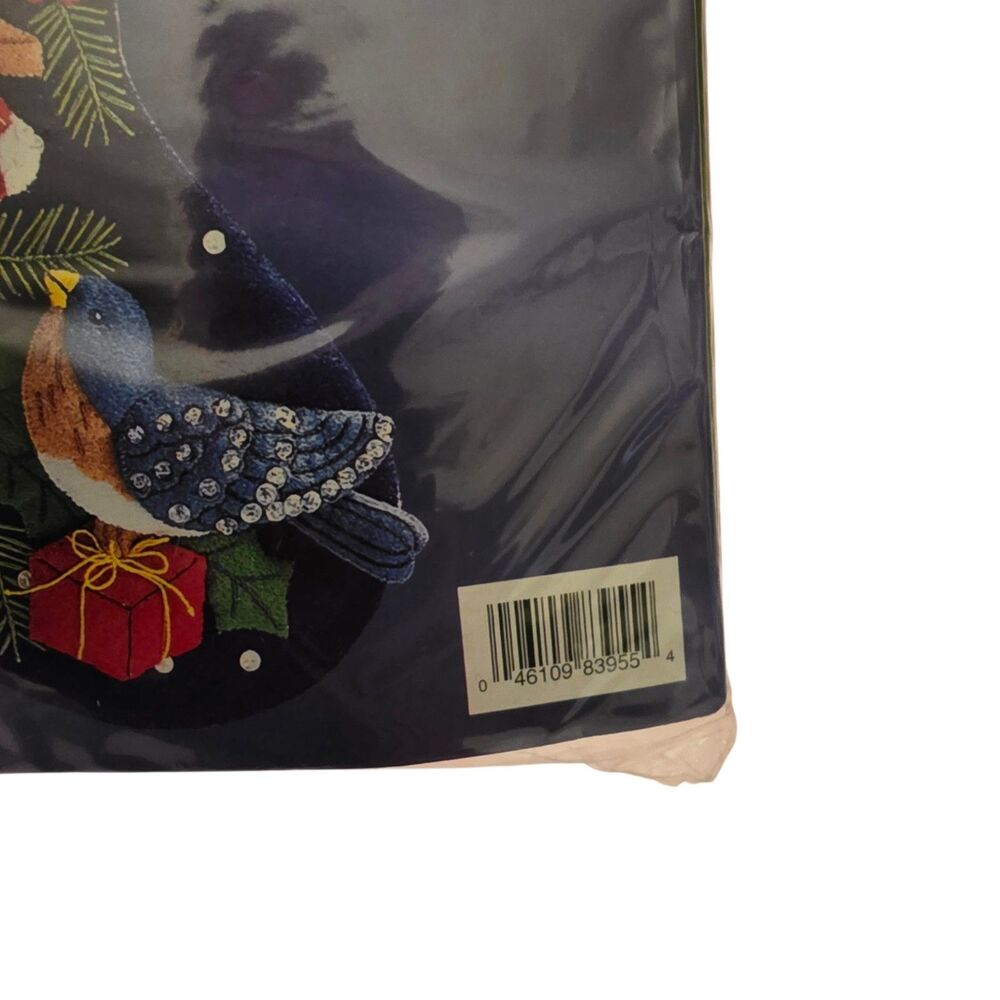 Bucilla Winter Birds Felt Applique Stocking KIT 83955 Christmas Holiday Sealed - Picture 4 of 4